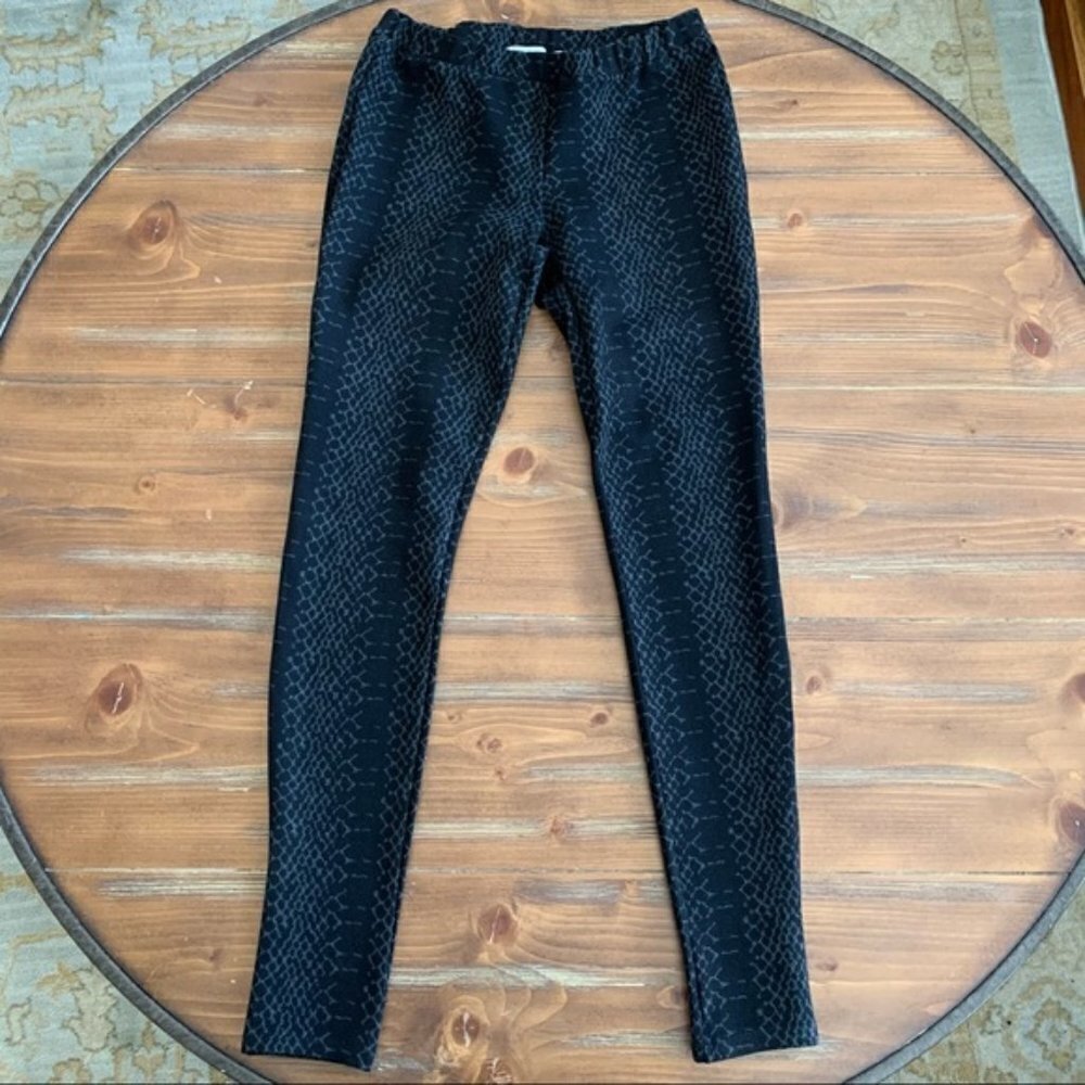 JOIE Black Reptile Print Sexy Leggings. Size XS. - Picture 2 of 6